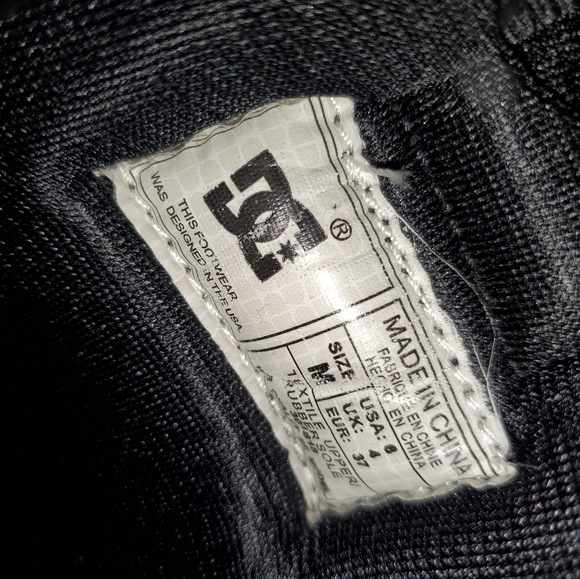 π€π€Medium New DC Chalet Winter Bootsπ€π€ - Picture 8 of 8